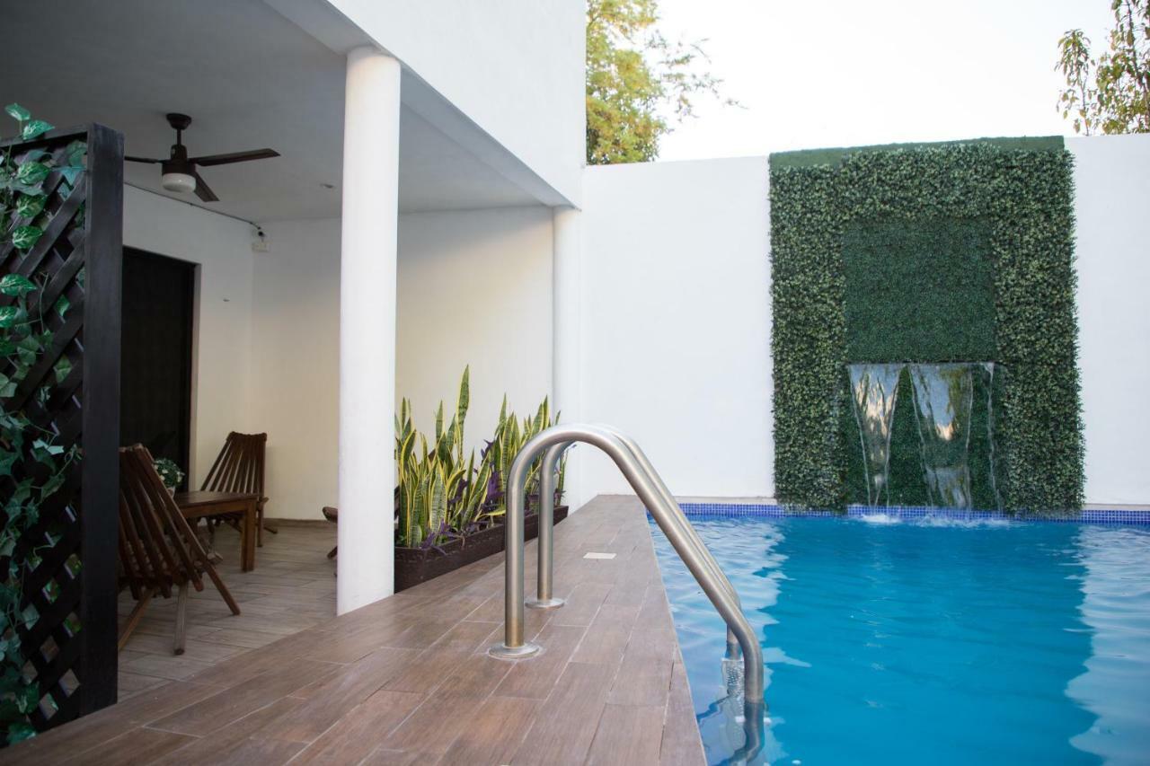 Margarett Modern Hotel Valladolid  Exteriör bild